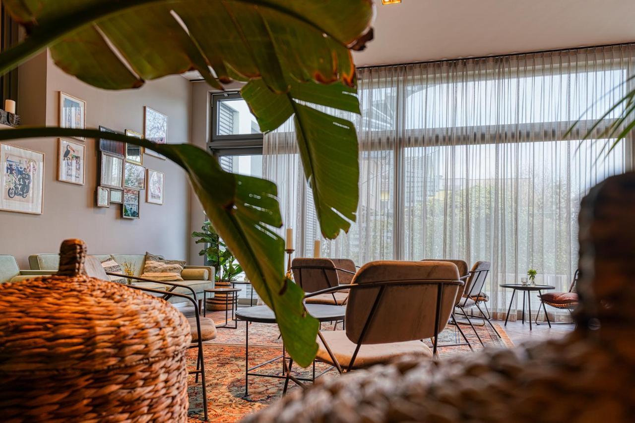 Vienna House Easy By Wyndham Bonn City Exterior photo